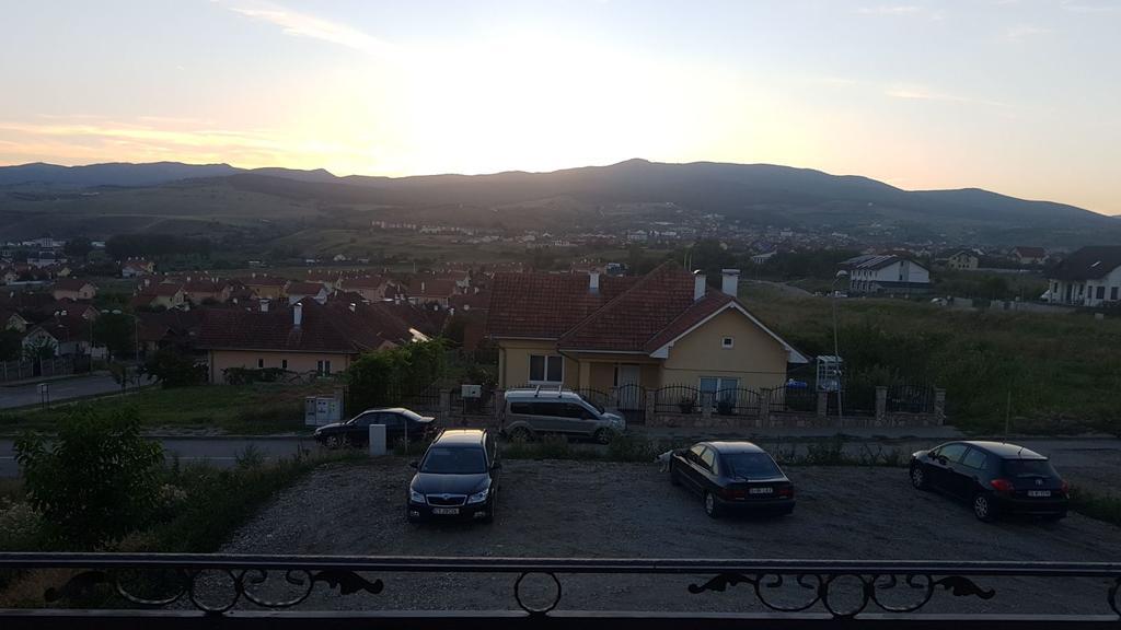 Sara, Alba Alba Iulia Luaran gambar